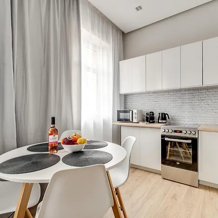 Platinum 28 Z Balkonem *