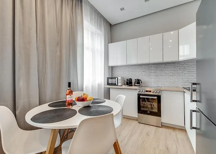 Platinum 28 Z Balkonem *